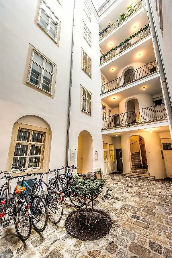 Beautiful City Apartment At Famous Ballgasse Wien 0*,  Österreich